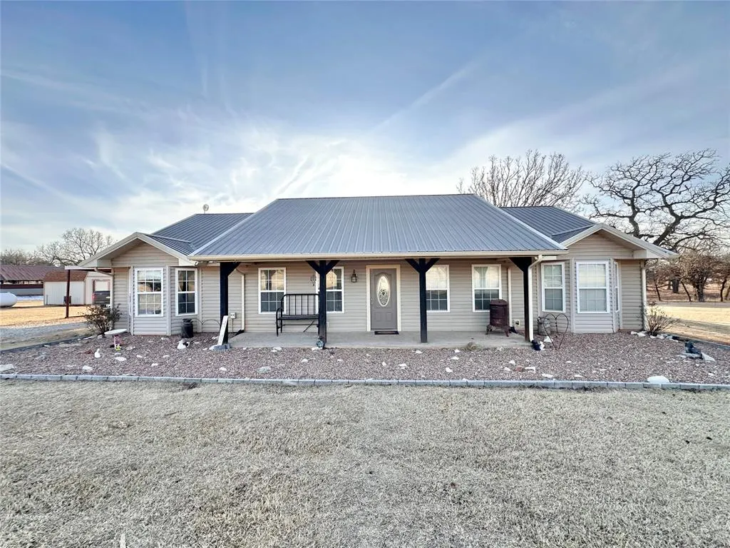 Front exterior — 32917 New Hope Road, Tecumseh, OK 74873