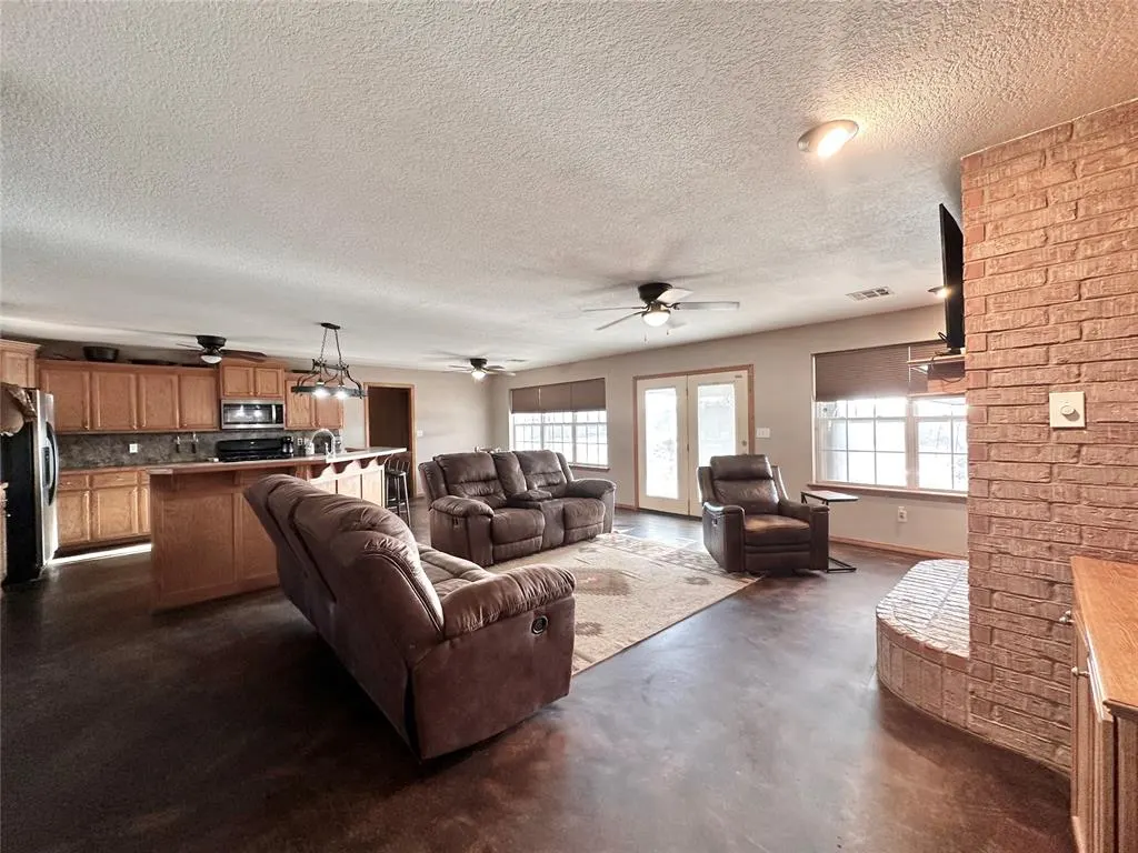Photo 7 — 32917 New Hope Road, Tecumseh, OK 74873