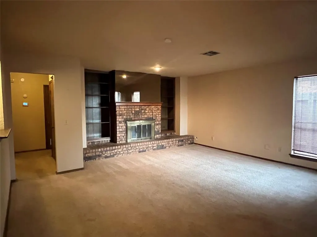 Photo 2 — 2517 W Hefner Road, Oklahoma City, OK 73120