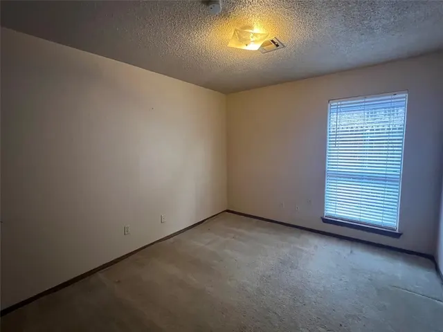 Photo 6 — 2517 W Hefner Road, Oklahoma City, OK 73120