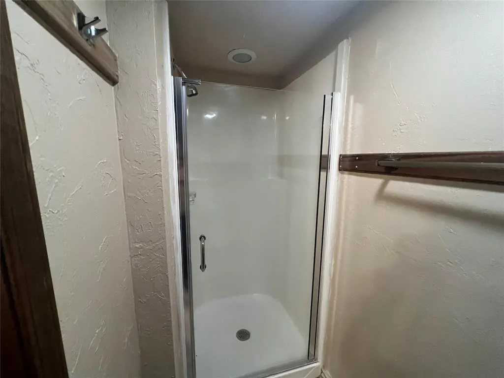 Photo 11 — 2517 W Hefner Road, Oklahoma City, OK 73120