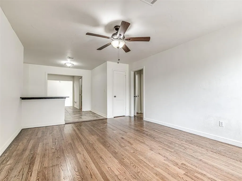 Photo 7 — 7211 NW 44th Drive, Bethany, OK 73008