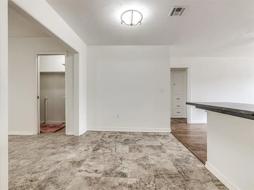Photo 14 — 7211 NW 44th Drive, Bethany, OK 73008