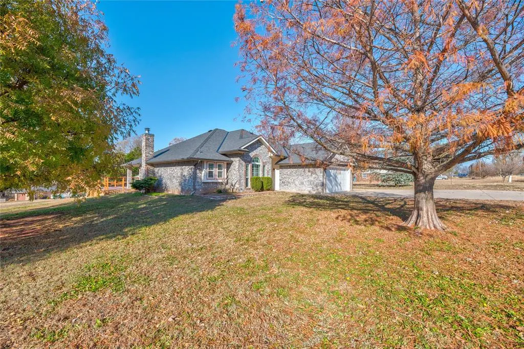 Photo 2 — 3409 Settlers Road, Newcastle, OK 73065
