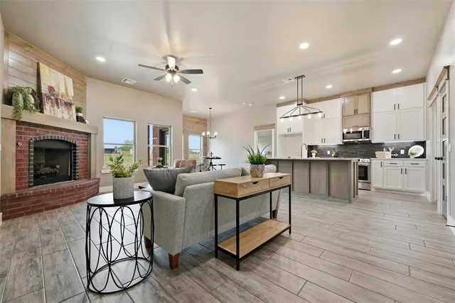 Photo 8 — 1108 County Street 2958, Tuttle, OK 73089