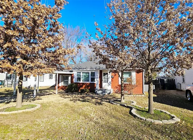 Front exterior — 721 Procter Place, Midwest City, OK 73110