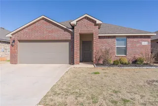 Sold home at 11613 SW 40th Street