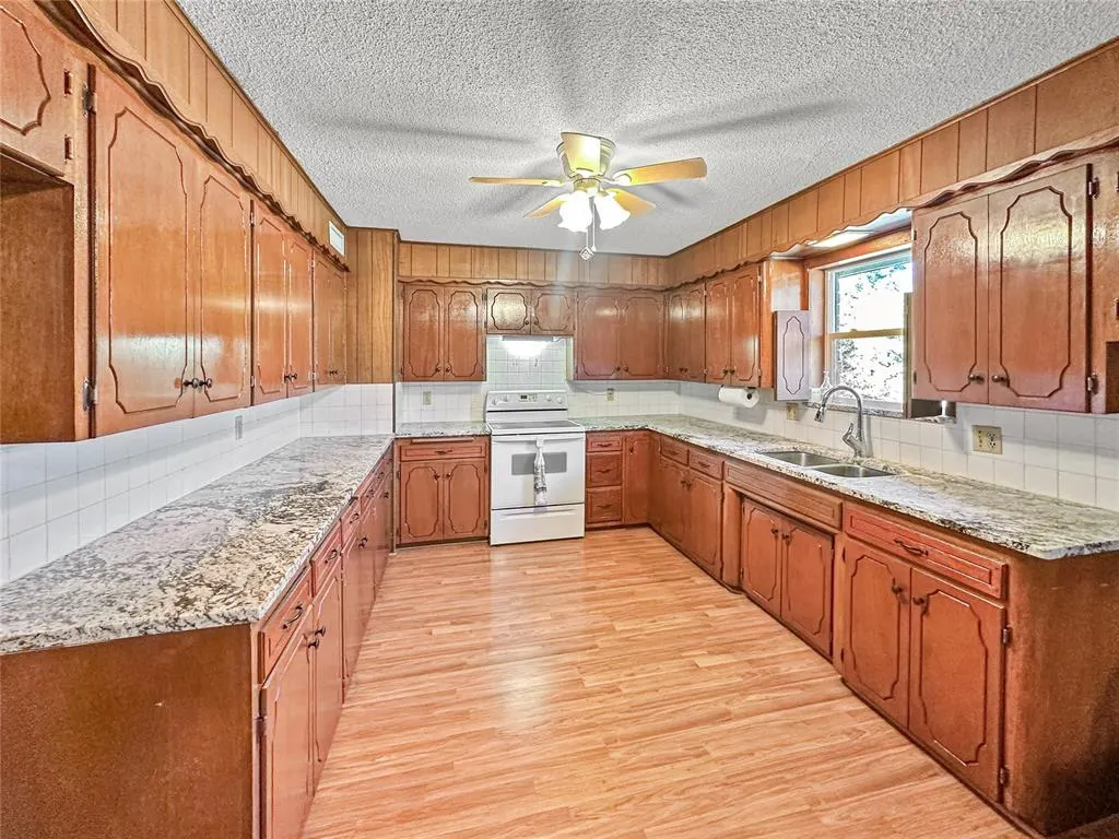 Photo 13 — 6704 NW 164th Street, Okarche, OK 73762
