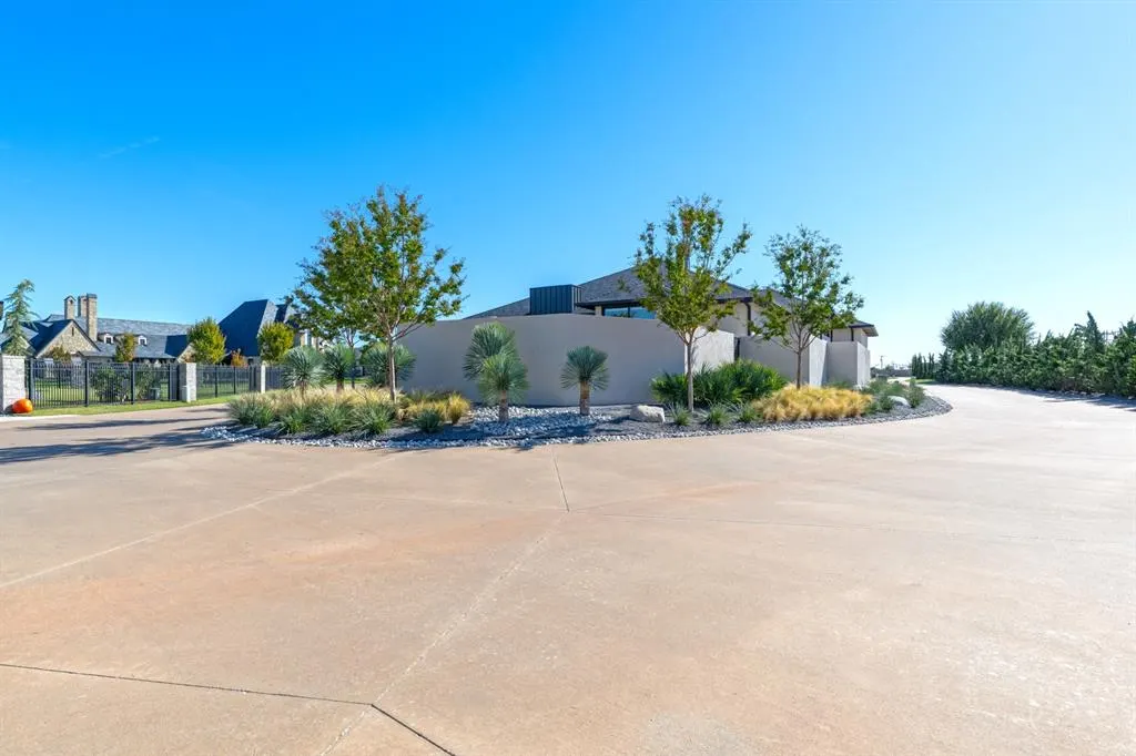 Photo 45 — 5820 Promenade Square, Oklahoma City, OK 73142