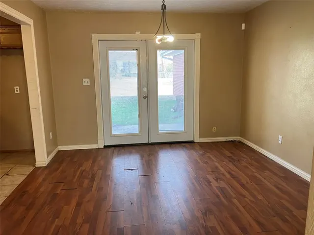 Photo 7 — 3220 Hilltop Road, Midwest City, OK 73110