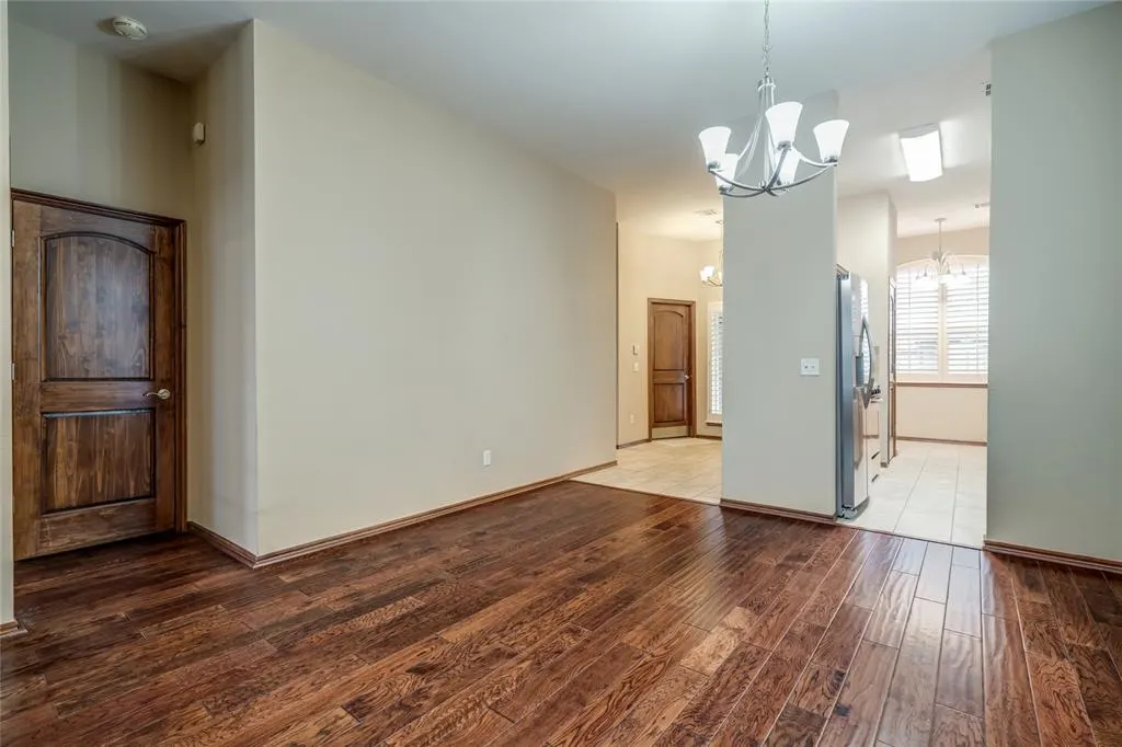 Photo 9 — 924 Heather Glen Terrace, Norman, OK 73072