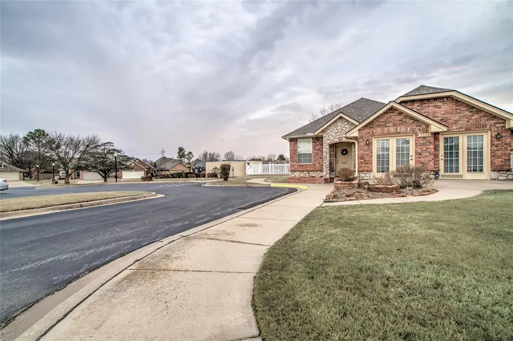Photo 38 — 924 Heather Glen Terrace, Norman, OK 73072