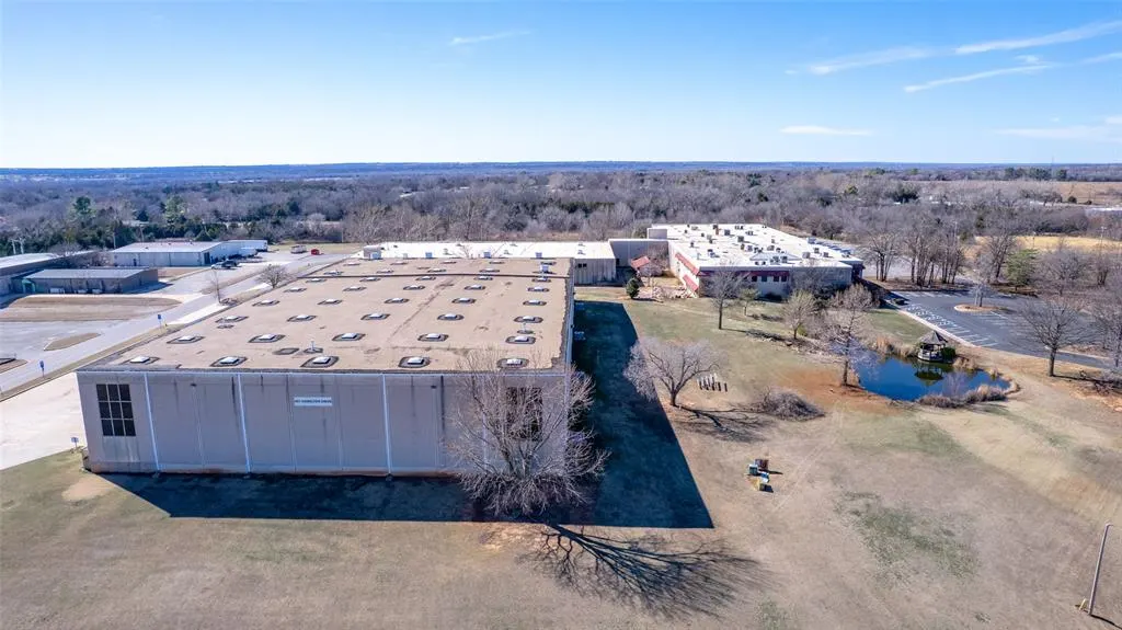 Photo 3 — 601 Hamilton Drive, Noble, OK 73068