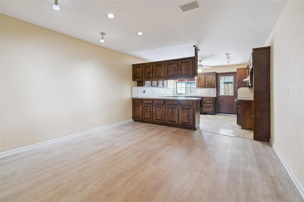 Photo 15 — 2120 NW 117th Street, Oklahoma City, OK 73120