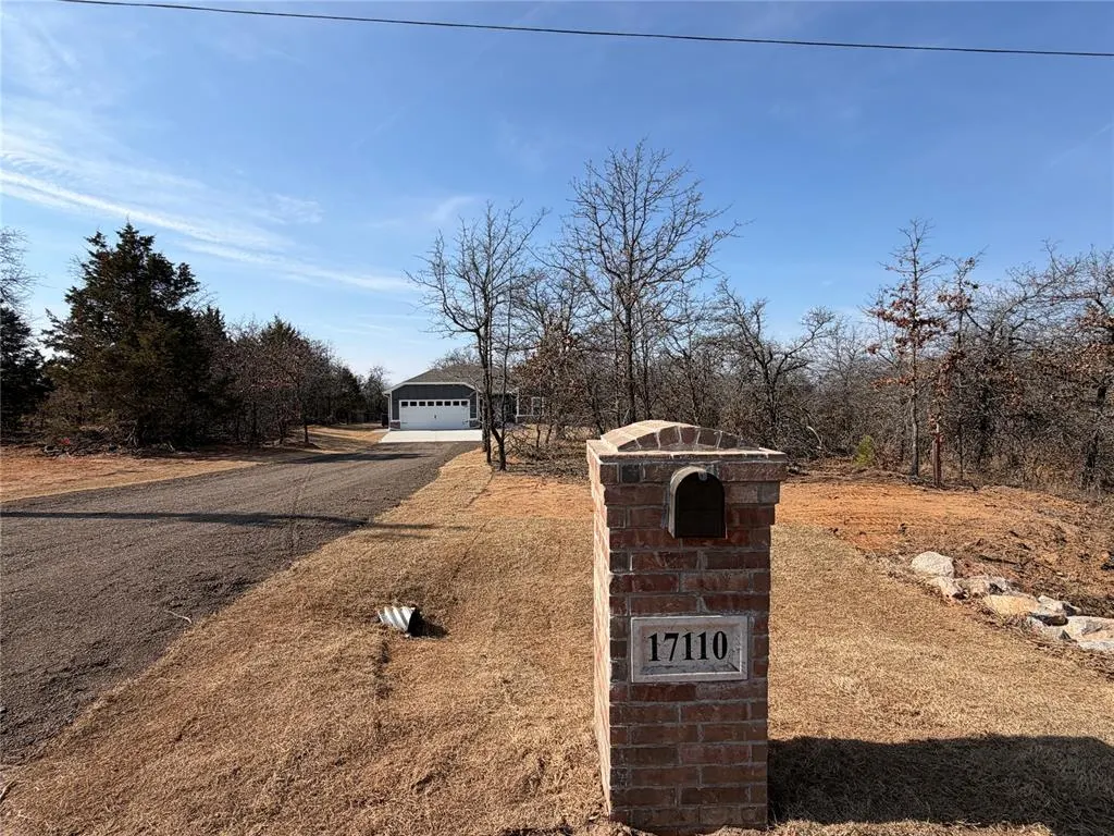 Front exterior — 17110 Lantana Loop, Newalla, OK 74857