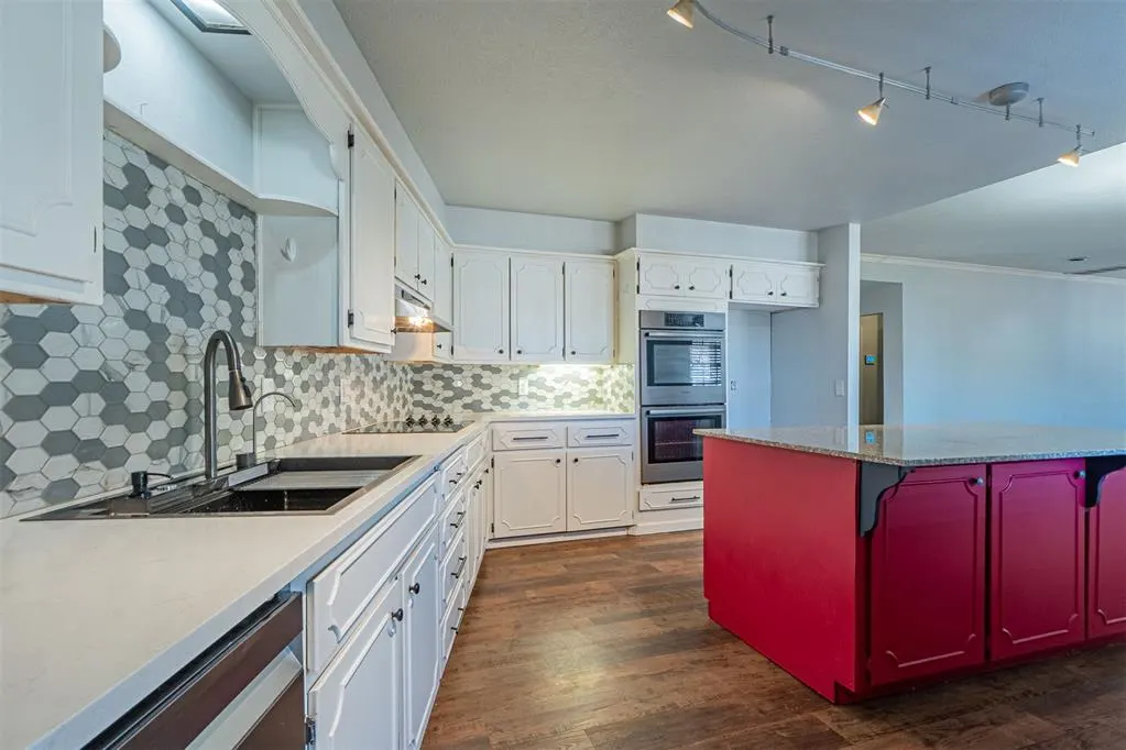 Photo 12 — 2808 NW 115th Place, Oklahoma City, OK 73120