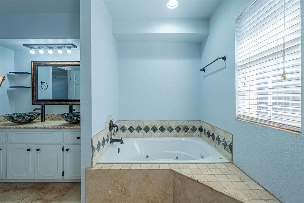 Photo 19 — 2808 NW 115th Place, Oklahoma City, OK 73120