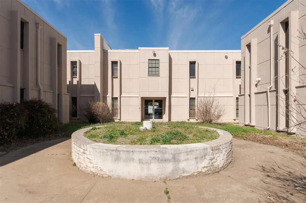 Photo 7 — 3801 NW 63rd Street 2 & 3, Oklahoma City, OK 73116