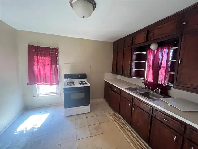 Photo 4 — 407 E 7th Street, Chandler, OK 74834