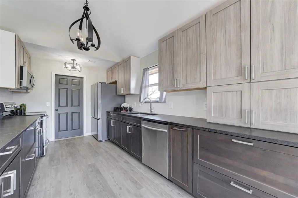 Photo 13 — 1548 NW 123rd Place, Oklahoma City, OK 73120
