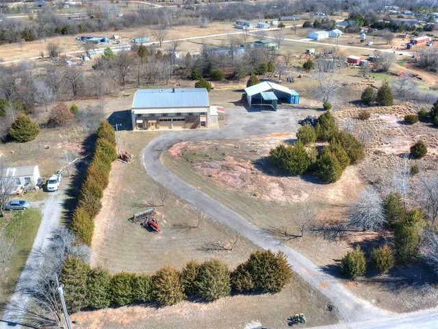 Photo 4 — 17050 Valley View Road, Newalla, OK 74857