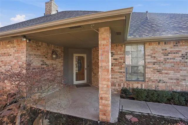 Photo 4 — 3916 Tamarac Court, Edmond, OK 73003