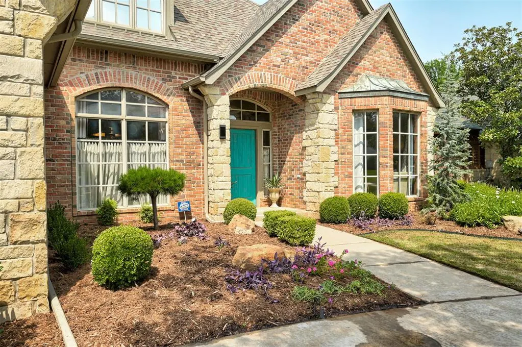 Front exterior — 12701 Downsview Lane, Oklahoma City, OK 73142