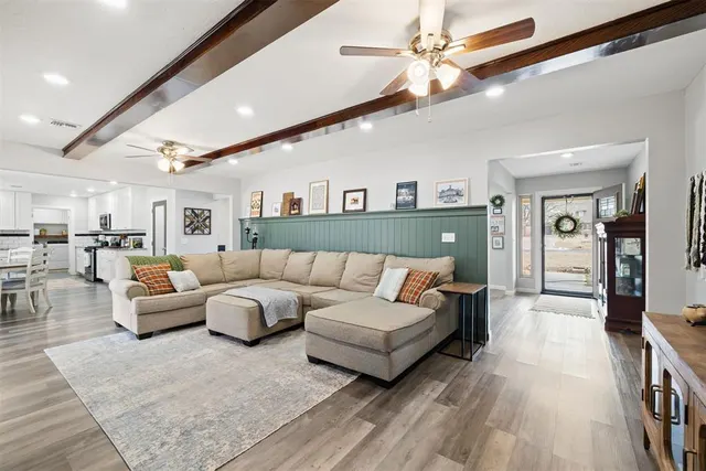 Photo 8 — 2209 Sunset Drive, Duncan, OK 73533