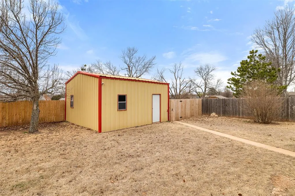 Photo 30 — 2209 Sunset Drive, Duncan, OK 73533