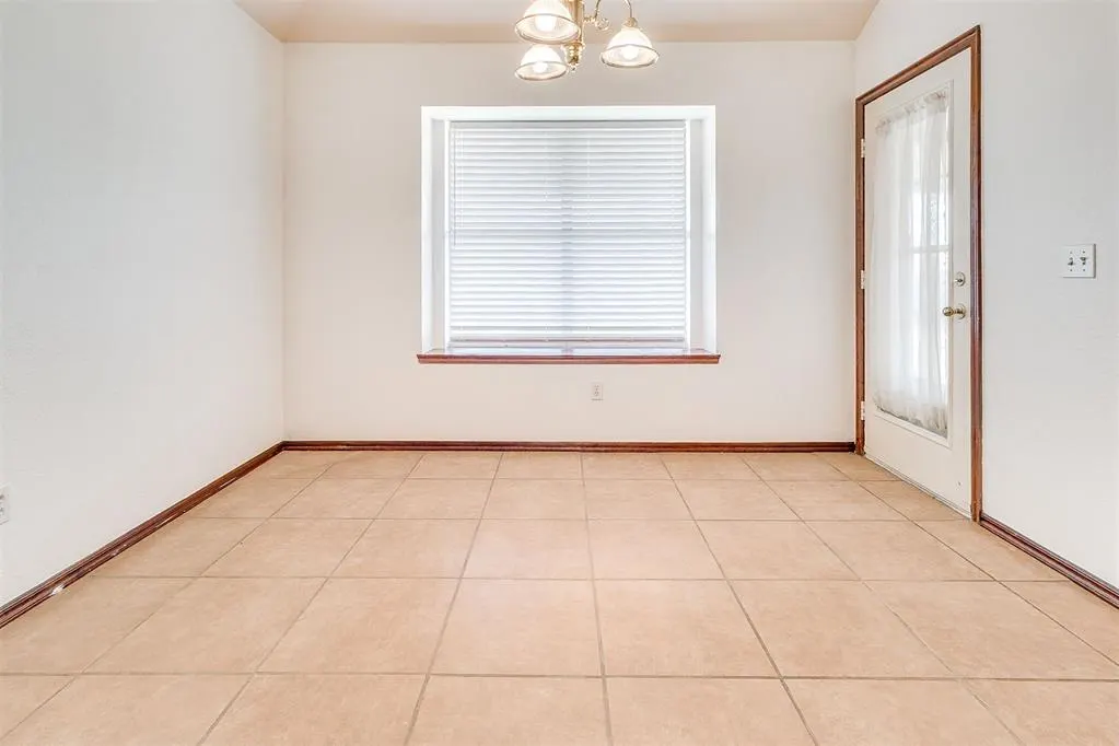 Photo 7 — 8301 Rayburn Avenue, Oklahoma City, OK 73149