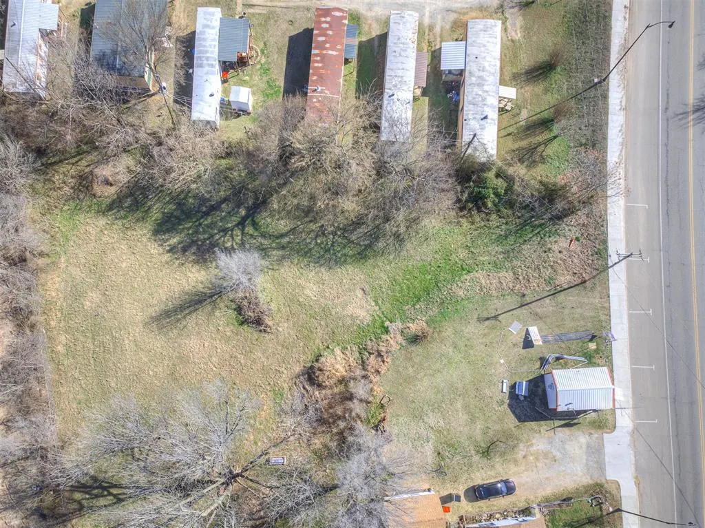 Photo 5 — 1834 Church Avenue, Harrah, OK 73045