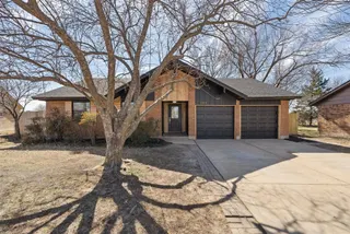 Sold home at 208 SW 32nd Street
