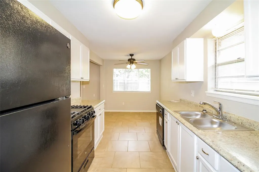 Photo 10 — 4220 N Corbett Drive, Del City, OK 73115