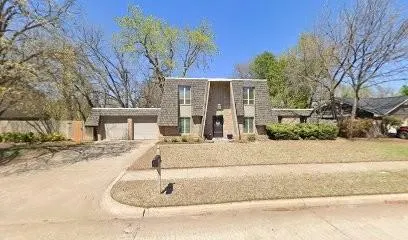 Front exterior — 2303 SW Bud Wilkinson Drive, Norman, OK 73069