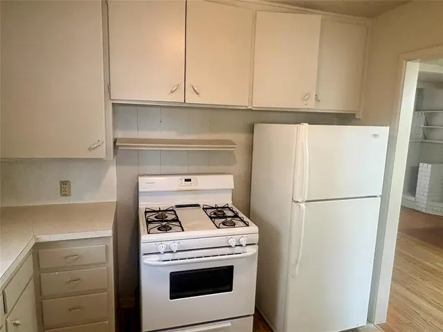 Photo 7 — 4913 N Independence Avenue, Oklahoma City, OK 73112