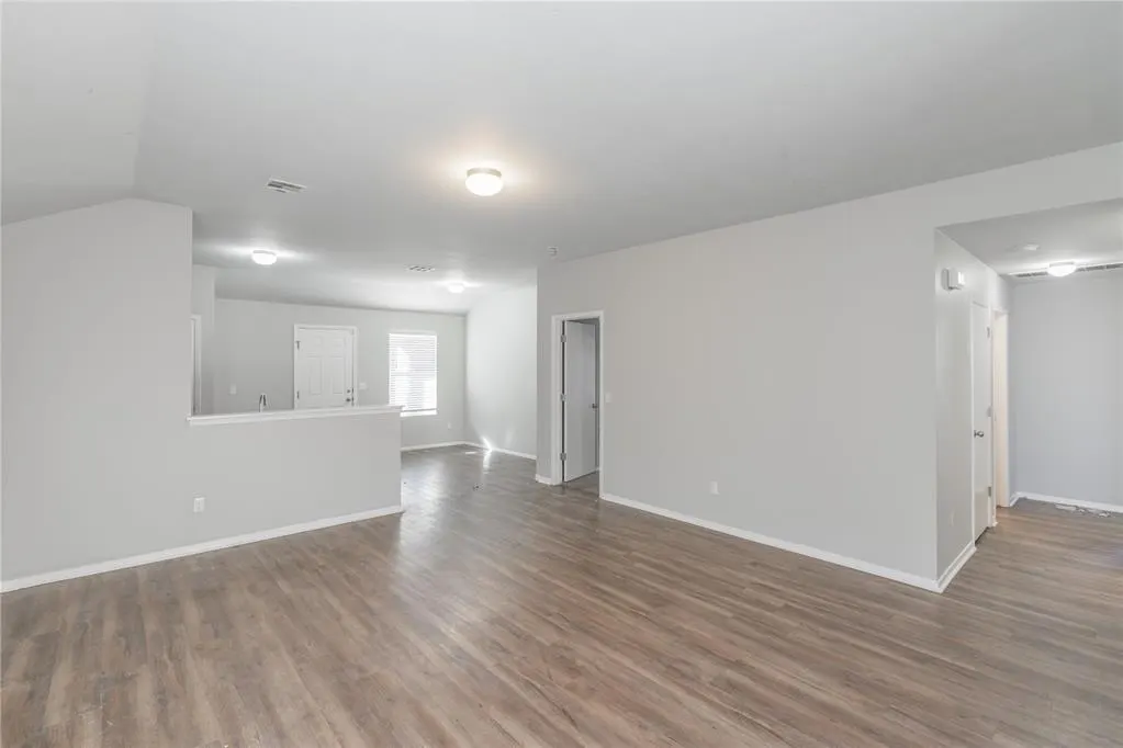 Photo 3 — 9208 SW 56th Street, Oklahoma City, OK 73179