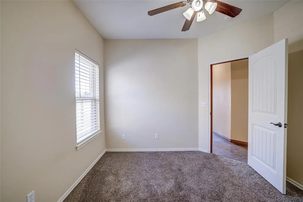 Photo 13 — 612 N Timber Road, Oklahoma City, OK 73130