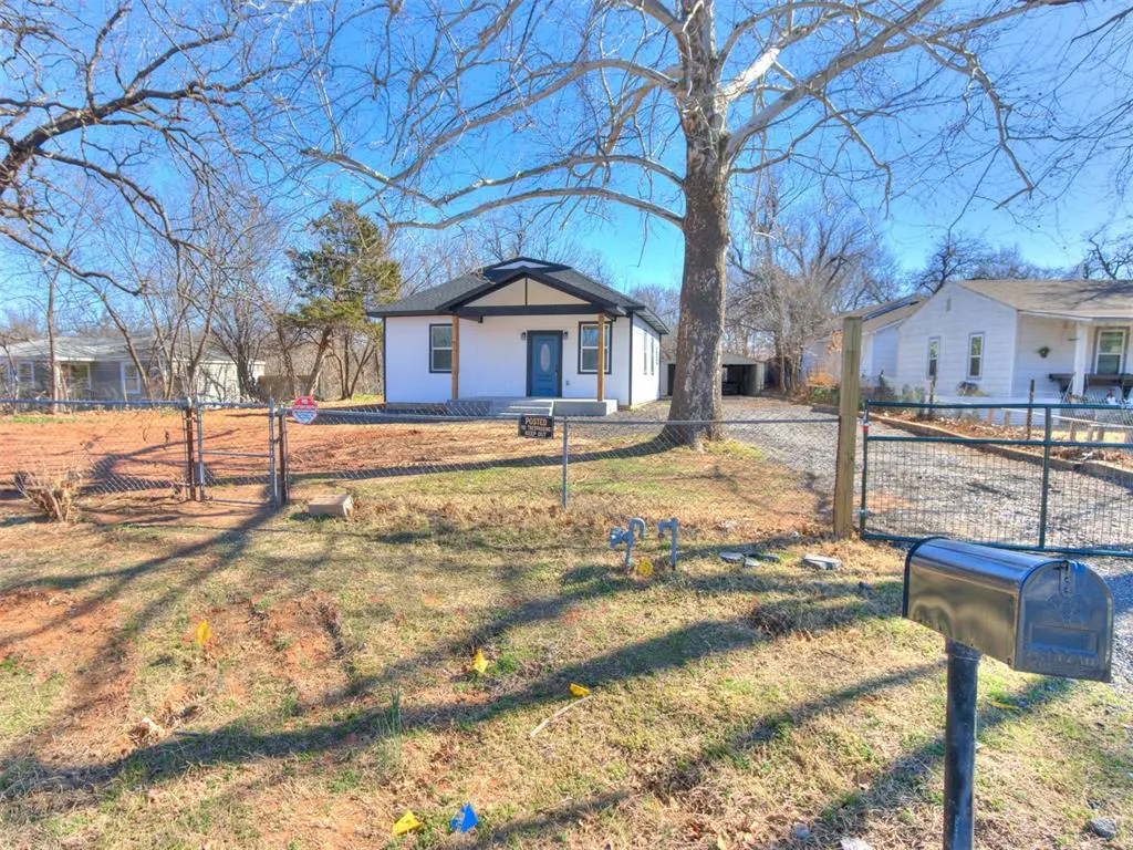 Photo 5 — 2716 N Trosper Drive, Oklahoma City, OK 73141