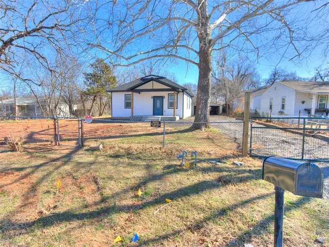 Photo 5 — 2716 N Trosper Drive, Oklahoma City, OK 73141