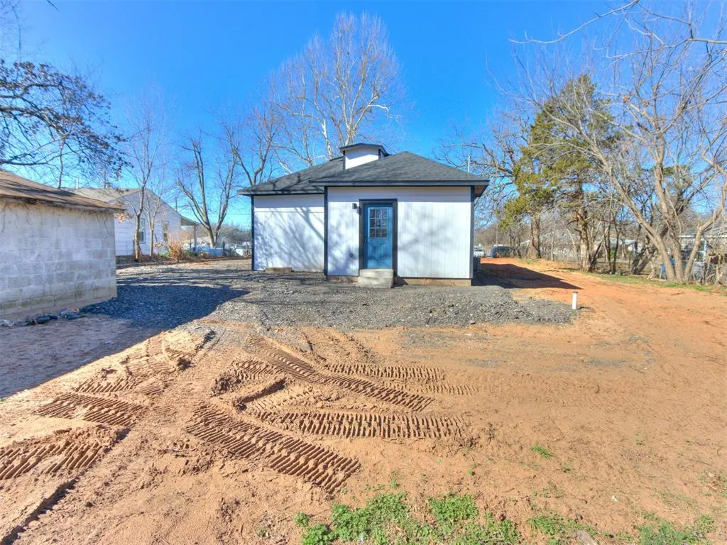 Photo 8 — 2716 N Trosper Drive, Oklahoma City, OK 73141