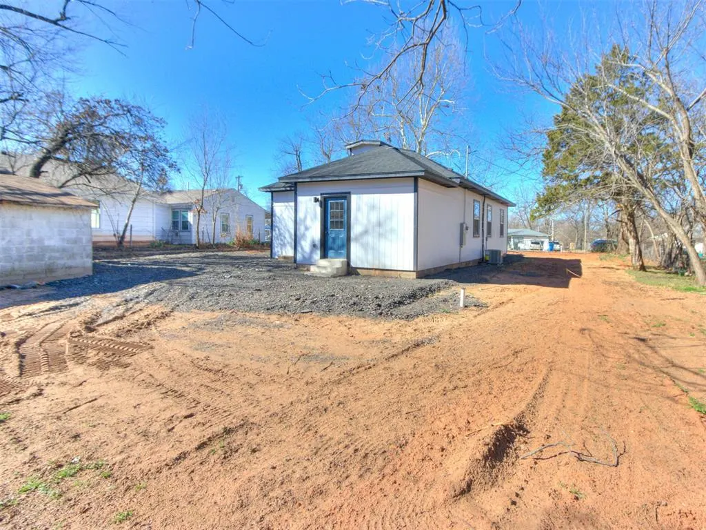Photo 9 — 2716 N Trosper Drive, Oklahoma City, OK 73141
