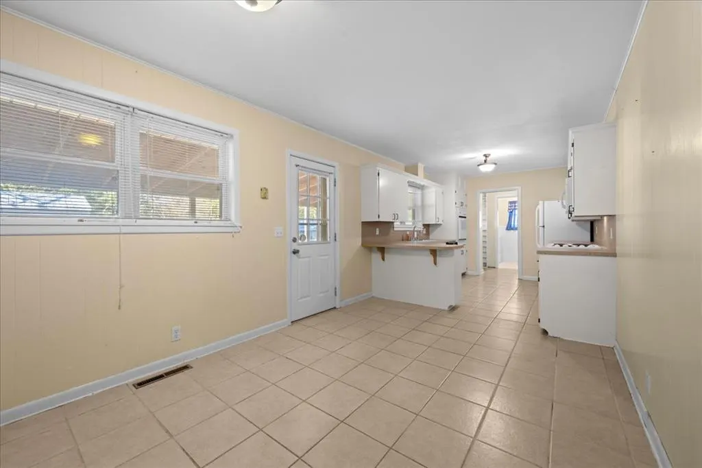 Photo 12 — 501 SE Avenue J, Idabel, OK 74745
