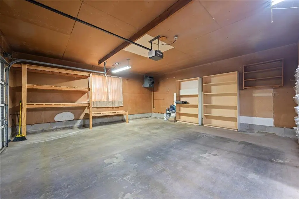 Photo 23 — 501 SE Avenue J, Idabel, OK 74745