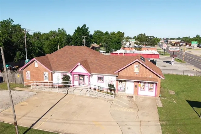 Photo 3 — 1300 W Britton Road, Oklahoma City, OK 73114