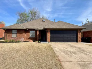 Sold home at 2401 Santa Fe Circle