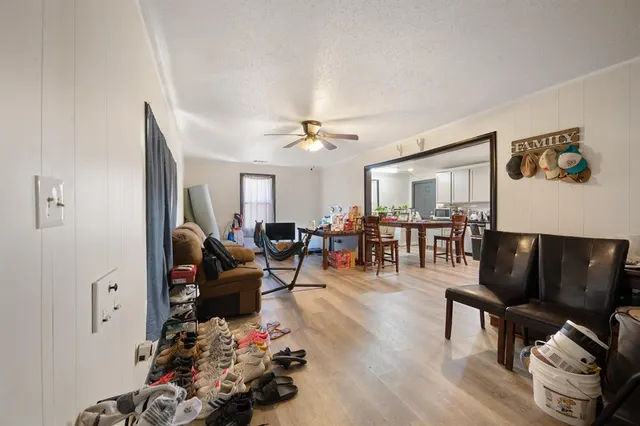 Photo 8 — 601 W Main Street, Edmond, OK 73003