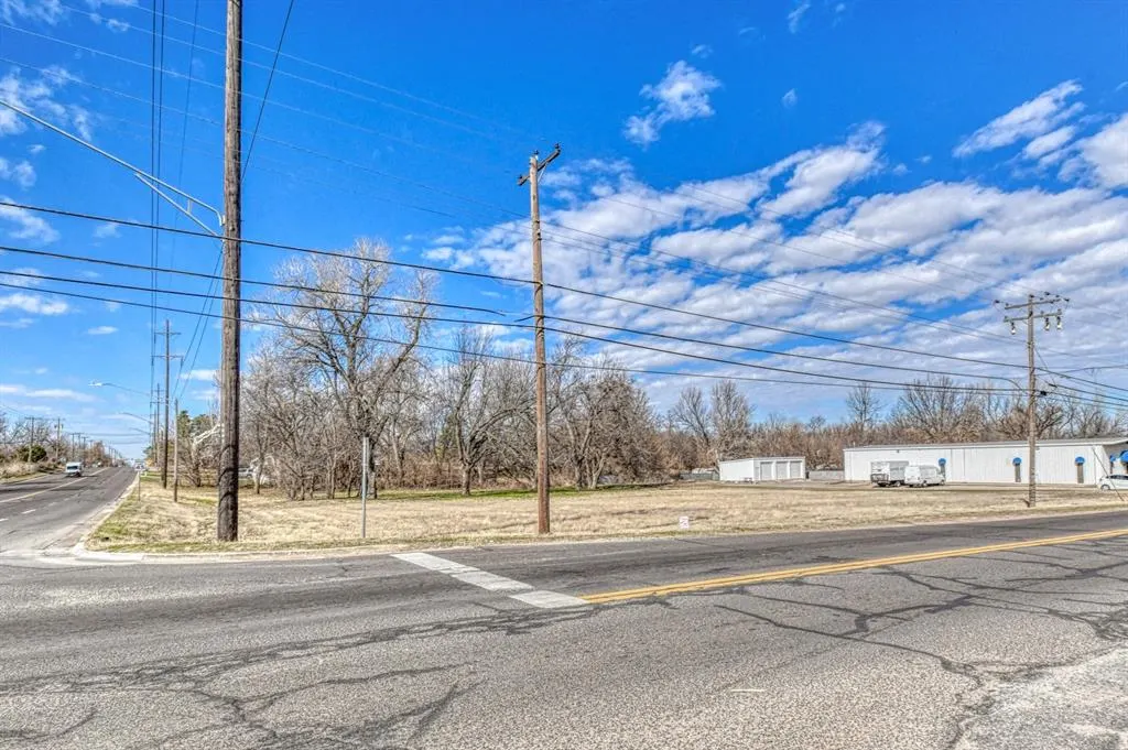 Front exterior — 1107 N Post Road, Oklahoma City, OK 73130