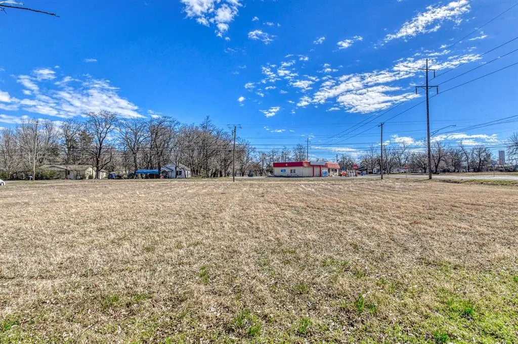 Photo 7 — 1107 N Post Road, Oklahoma City, OK 73130