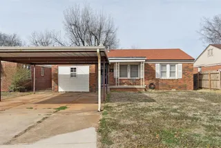Sold home at 1225 NE 42nd Street