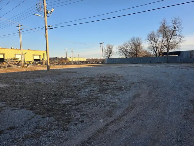 Photo 7 — 1830 SE 29th Street, Oklahoma City, OK 73129